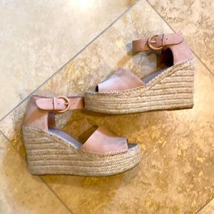 Marc Fisher Espadrilles Platform 5/2 in size 9